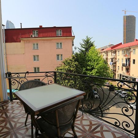 Eiffel Hotel Batumi Ngoại thất bức ảnh